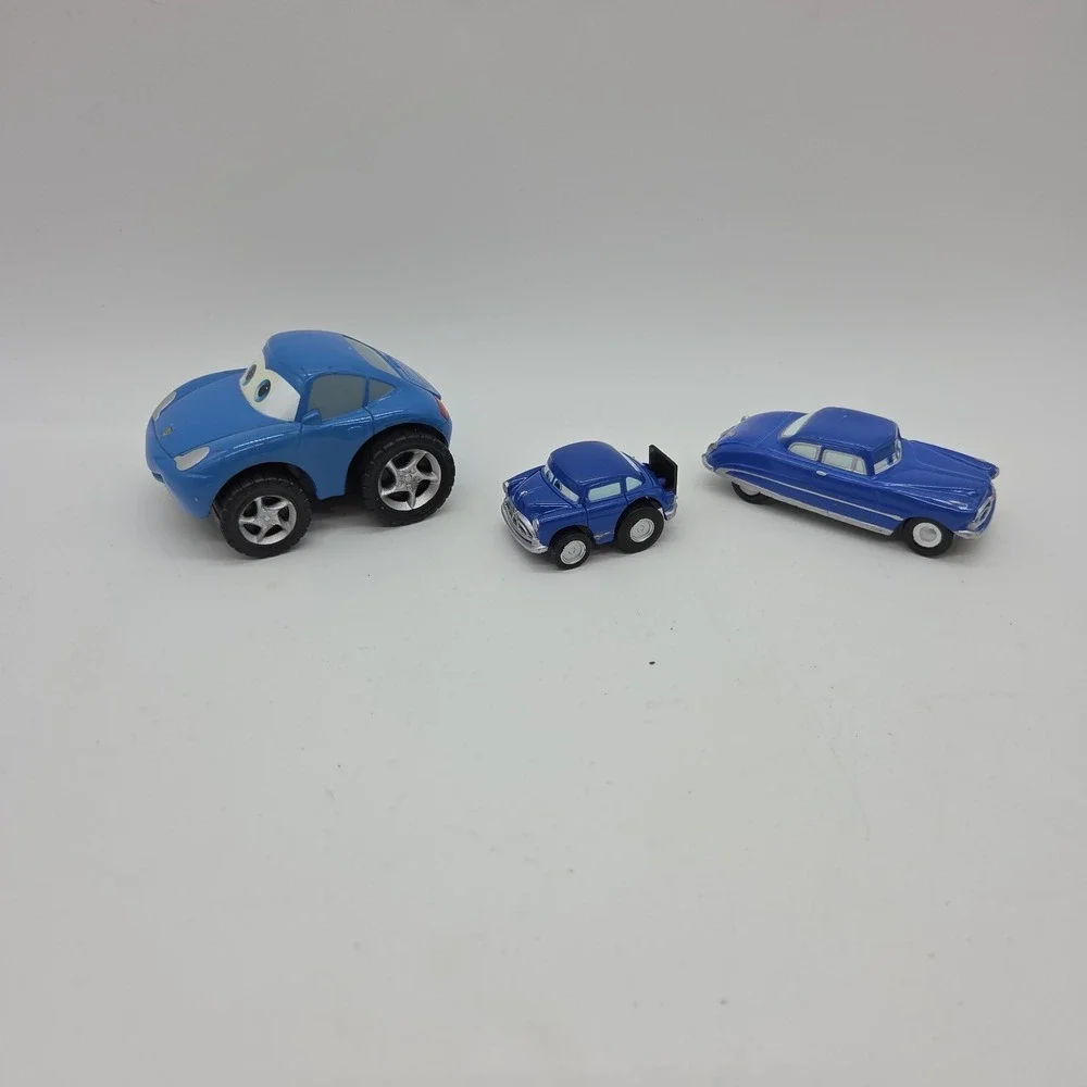 Lot 13 Disney Pixar Cars Toys Mater Hudson Chick Hicks Luigi Piston Trophy